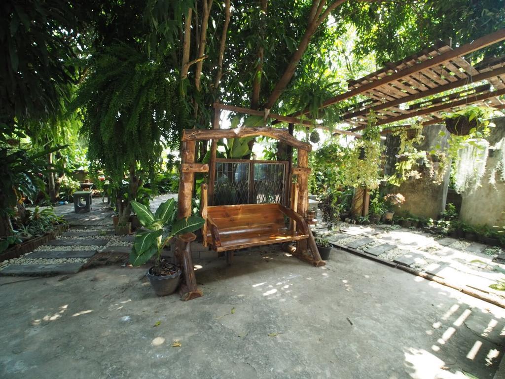 Pround Nan Cottage Extérieur photo