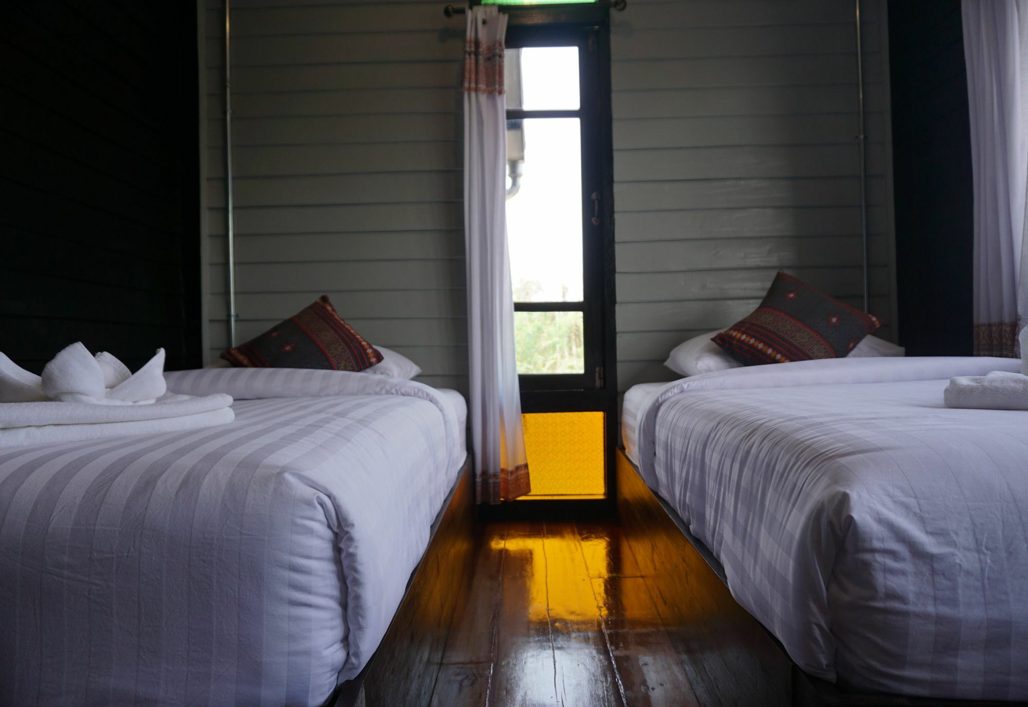 Pround Nan Cottage Extérieur photo